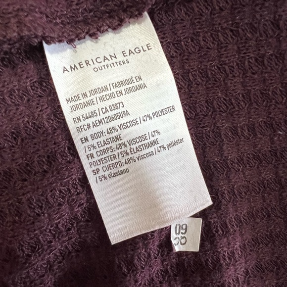 AMERICIAN EAGLE Soft & Sexy Waffle Knit Long Sleeve Tee Top Burgundy NWT Small - Picture 10 of 11